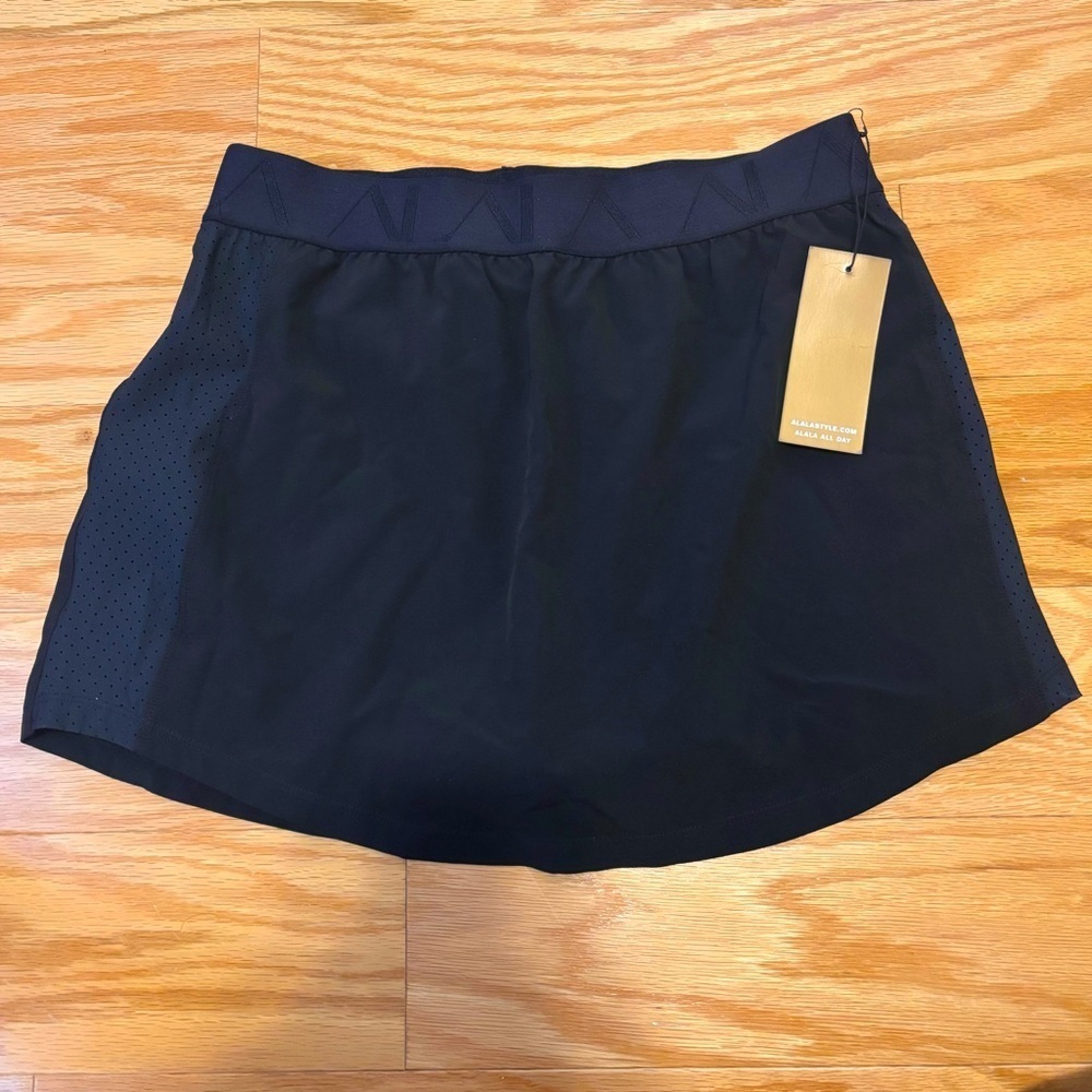 Alala Women’s Pull on Court Skort w/ Interior Pockets Black NWT Size S Athletic - Picture 4 of 8